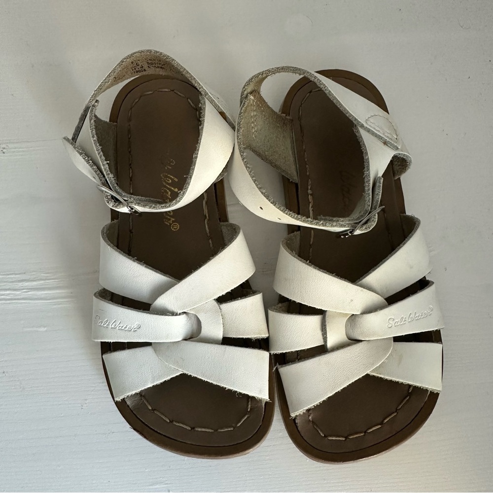 Sun San white sandals girls size 10